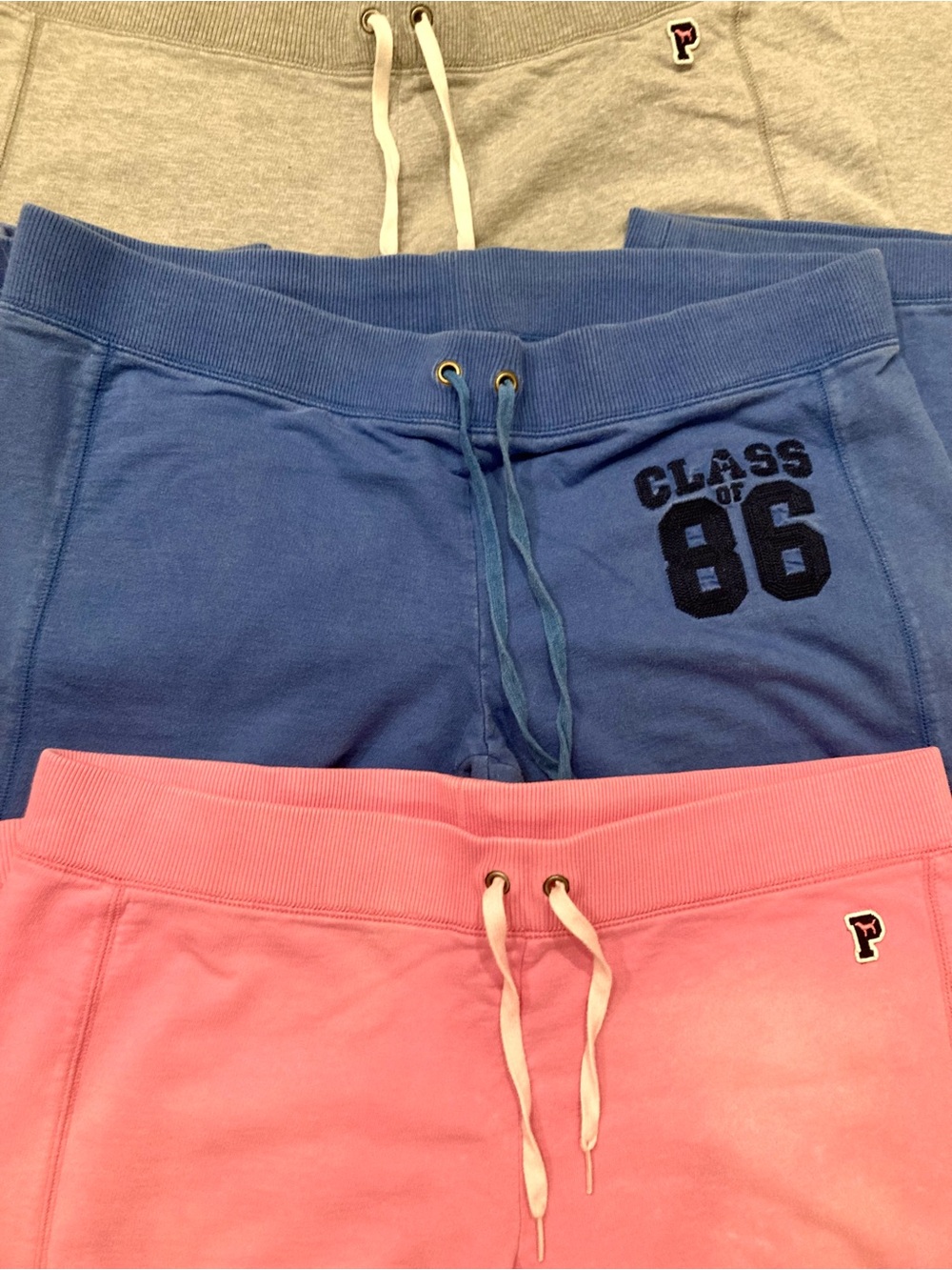 ✨VS PINK Bundle-✨3 Wide-Leg PINK Sweatpants + Bonus Gift - Picture 4 of 15